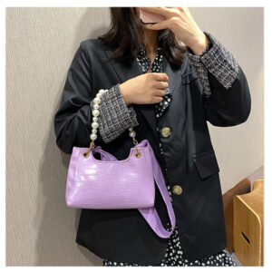 BOLSO BAGUETTE PERLAS