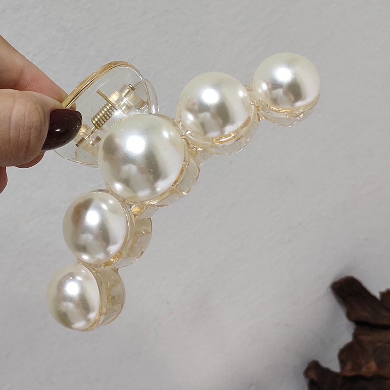 PINZA PERLAS OVERSIZED